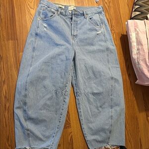 Universal Thread Barrel Jeans